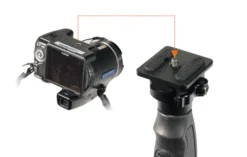 UTG Monopod With V-Rest And Camera Adaptor, 20.5"-58.75" -Hunter Zone Shop TL MP150Q APP 04