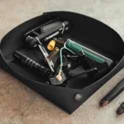 Magpul DAKA Magnetic Field Tray, Large MAG1125 -Hunter Zone Shop mag1125 001 magpul daka magnetic field tray large 05